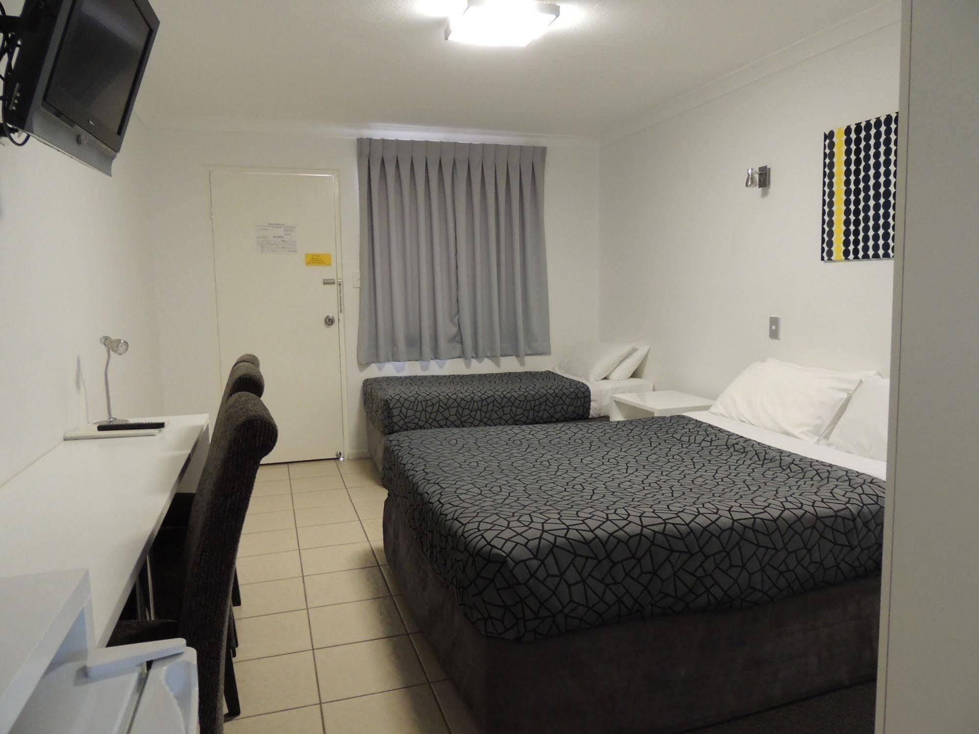 Park View Motel Gladstone Bagian luar foto